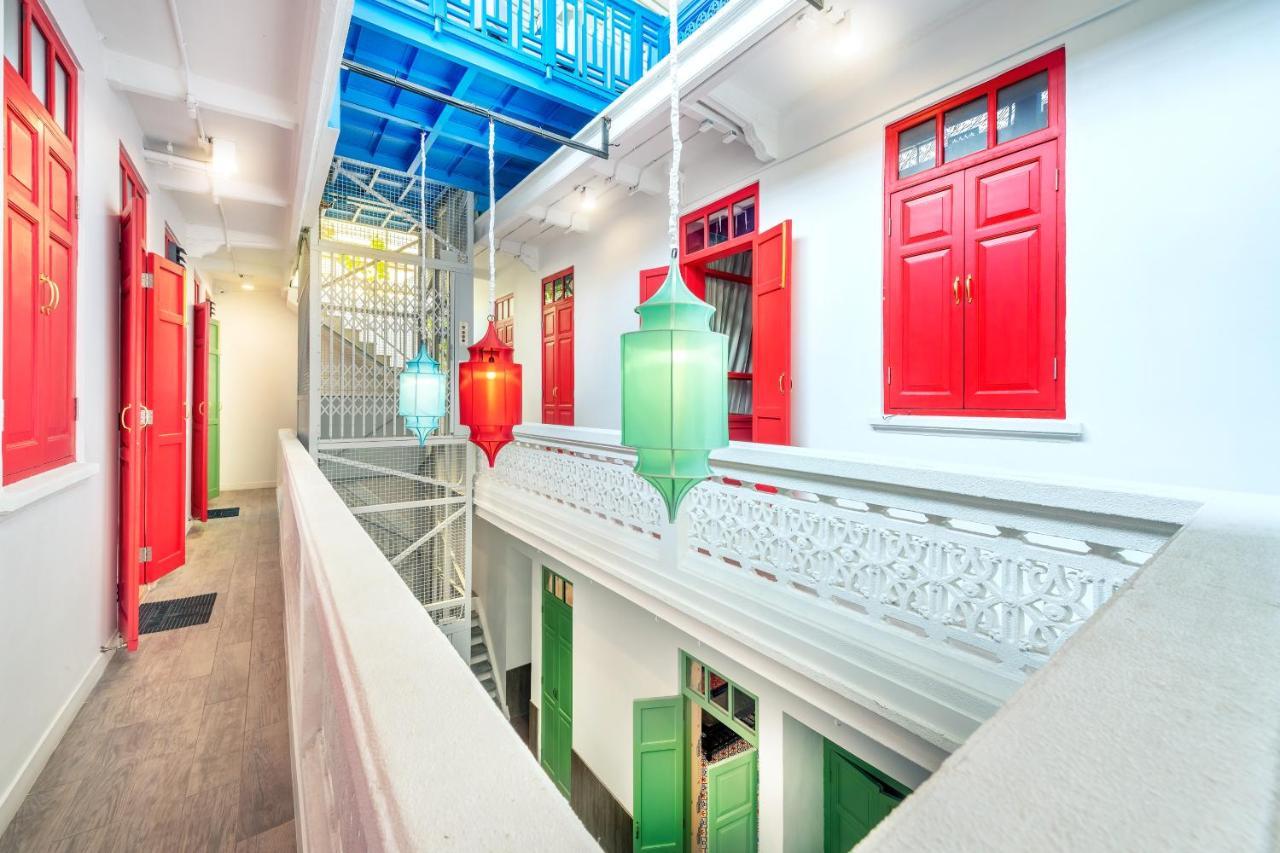 Ama Hostel Bangkok Exterior photo
