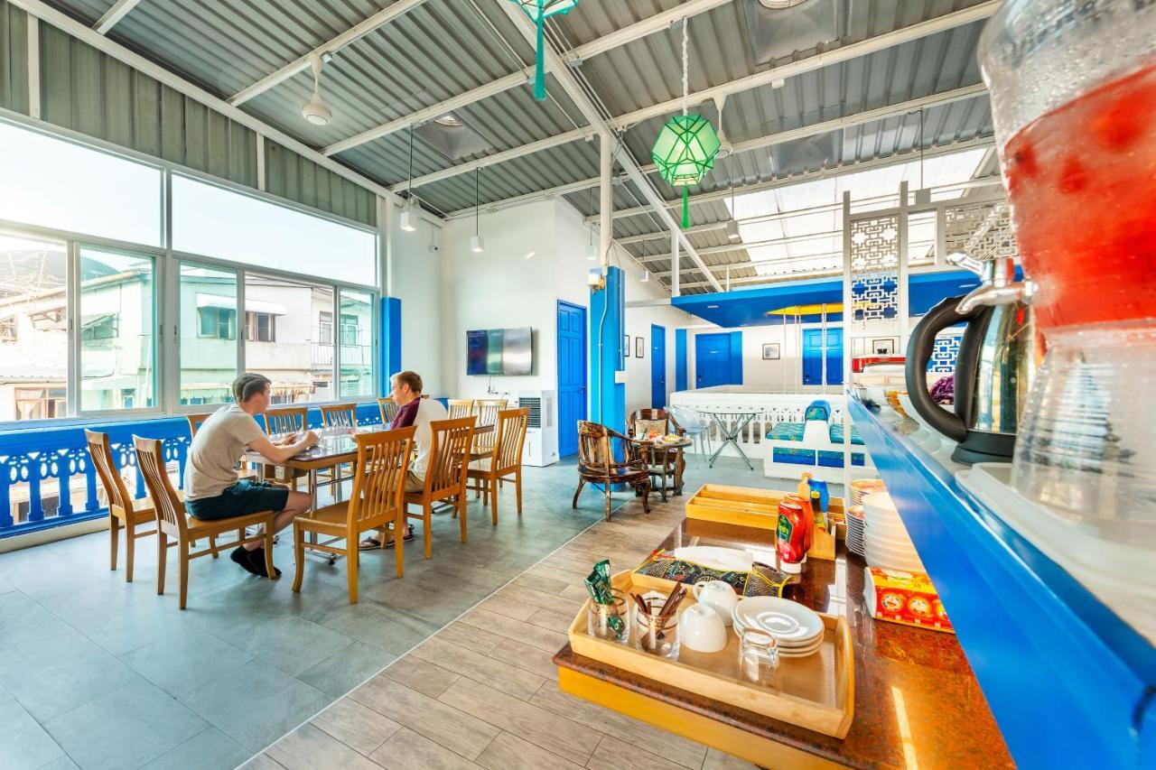 Ama Hostel Bangkok Exterior photo